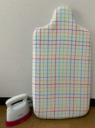 ハンガーにかけたままさっとシワ取り♩　パナソニック　スチームアイロン　アイロン台