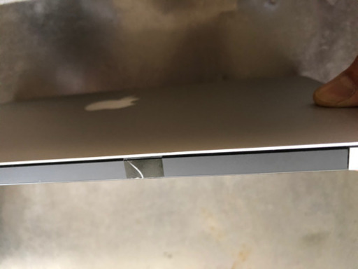 値下げ実施中！mac book air2011