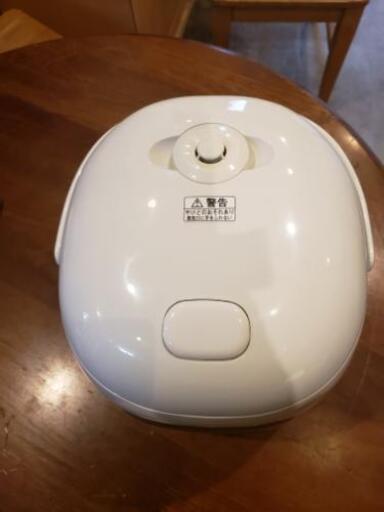 東芝RC-5LX（ピュアホワイト）炊飯器３合