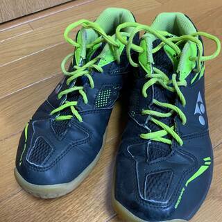 ★値下★バドミントンシューズ（23.5cm） YONEX パワー...