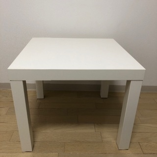 IKEAローテーブル