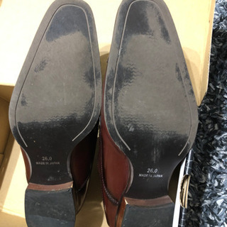 パーフェクトスーツファクトリー（P.S.F.A）の革靴です。の画像