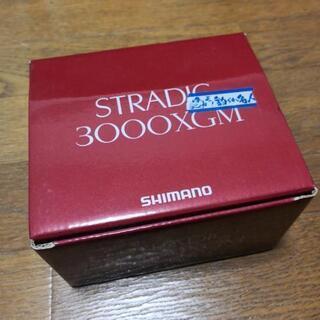【値下げ】釣りのリール　ストラディック3000XGM【糸付き】