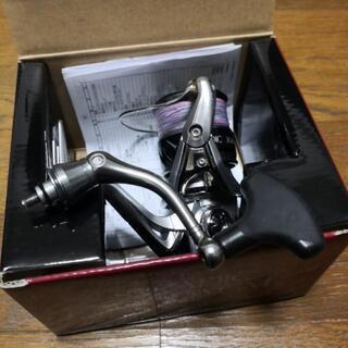 【値下げ】釣りのリール　ストラディック3000XGM【糸付き】の画像