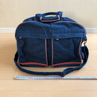 ボストンバッグ