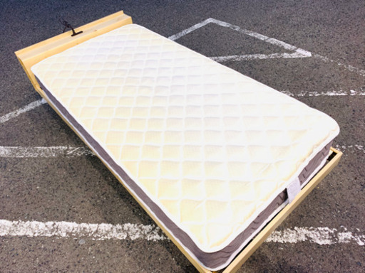 中古 シングルベッド まだまだ現役です！