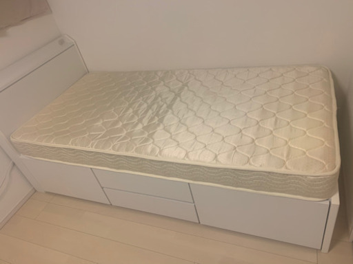 ニトリ 収納付きベッド&マットレス シングル 白 !!2月中の土日引取り希望!!