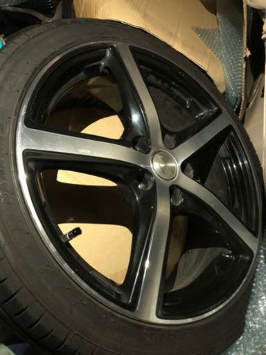 格安！早い者勝ち！18インチ アルミ タイヤ