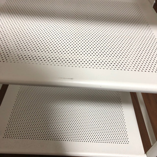 4段ワゴンの画像