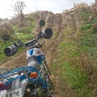 エンデューロ 林道 河川敷に休日祭日に楽しめる