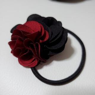 黒バラ赤バラ🌹ゴムの画像