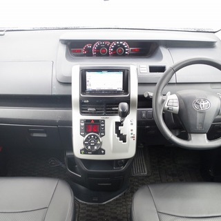 トヨタ ヴォクシー ＺＳ パープル　キレイな１台！　ミツクニ自社ローンで♪の画像