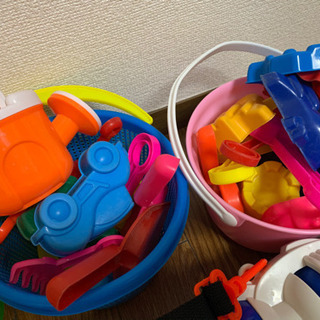 【無料】砂場セット、水鉄砲の画像