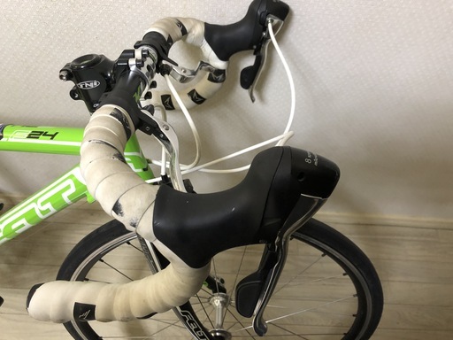 ジュニア用ロードバイク（自転車）引き取り可能な方のみです