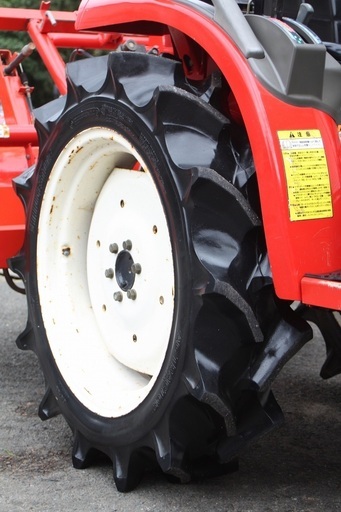 【SOLD OUT】ヤンマ トラクター AF180 18馬力 パワステ 自動水平 ハイグリップ 逆転 HST 276時間