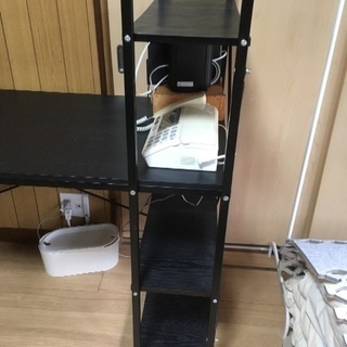 棚付きデスクの画像