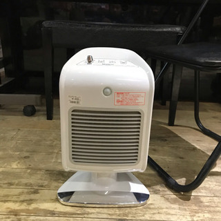 JH00105 セラミックファンヒーター  電気ストーブ KOI...