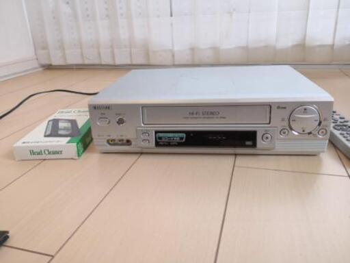 クリーナー付き！ aiwa アイワ HV-FR100 HV FR100 ステレオ hi-fi hifi ビデオ デッキ VHS ビデオデッキ　コンパクト レコーダー gコード