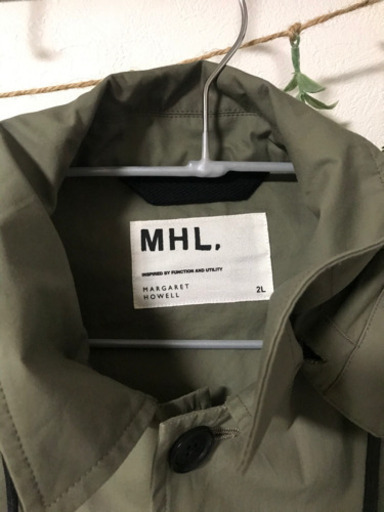 美品　春物　マーガレットハウエル　MHL フーデットコートカーキ　　XL