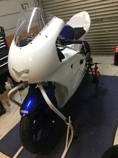 配達可能　低走行　ヤマハ　yzf-r25 カスタム　レーサー　ノーマルパーツあり　CBR ninja ホンダ　カワサキ　スズキ