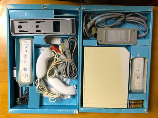 Wii本体とソフト8点セット