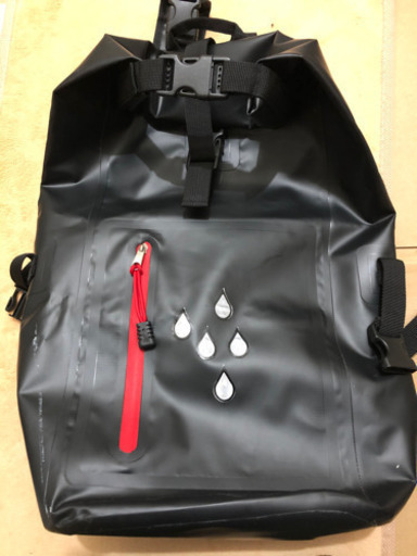 完全防水リュック