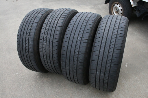 ～SOLD!～【中古品】ブリジストン 235/55R20 4本セット レクサスRX、ムラーノなど