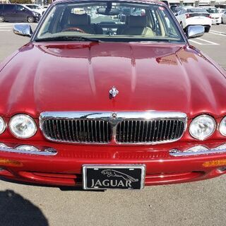 ジャガーV8