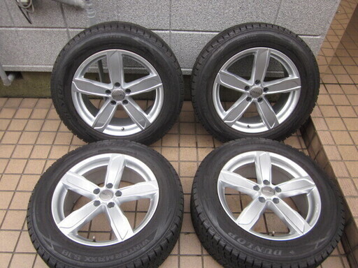 アウディＱ５に使用　超バリ山スタッドレスホイール付き　4本セット。