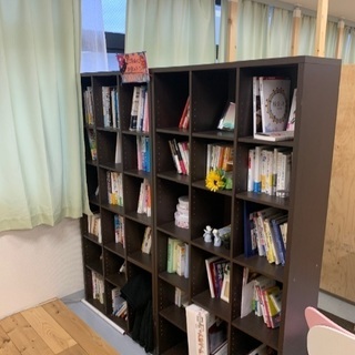 本棚の画像