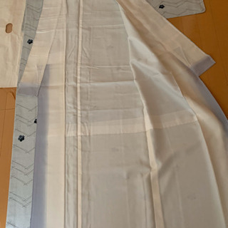 未使用 しつけ糸が付いてます。 着物の画像
