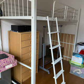 無料配達！　ベット　ホワイトの画像