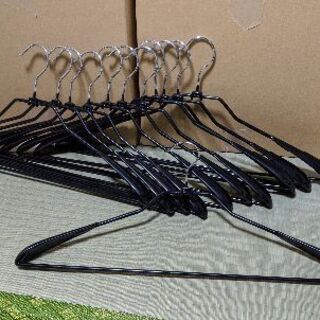 トップス用ハンガー12本の画像