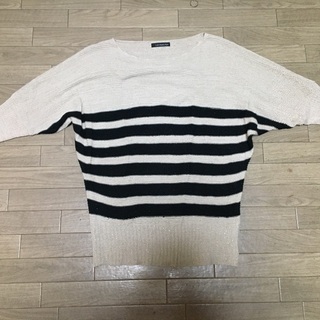 Love Make Spot ベージュ×黒ボーダーグリッター長袖...