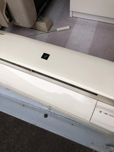値引き！！美品！SHARPのエアコン！