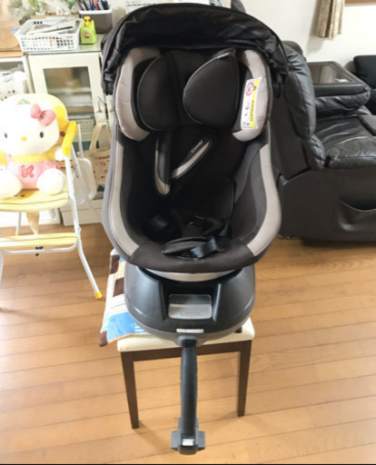 ★Combi  チャイルドシート NC-570