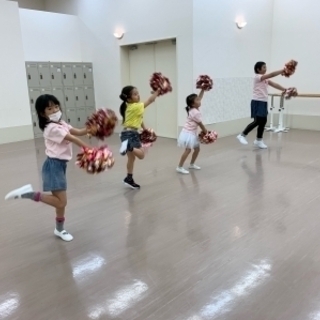 ＝生徒大募集中＝LOICX☆チアダンススクール大府校の画像