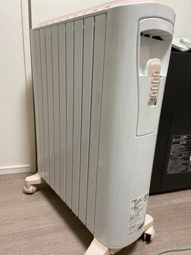【超美品】デロンギ　オイルヒーター　リモコン付き