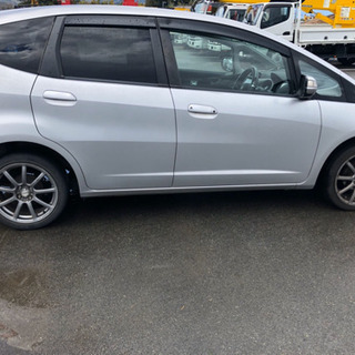 ２０年式　フィット Ｌ 車検　令和3年3月 フルセグナビ　ETCの画像