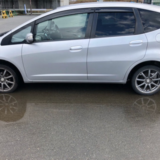 ２０年式　フィット Ｌ 車検　令和3年3月 フルセグナビ　ETCの画像