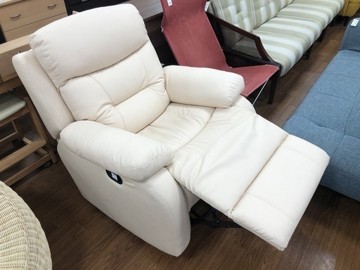 【トレファク府中店】ハーフレザー リクライニングソファー ベージュ