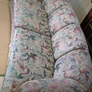 高級ソファの画像
