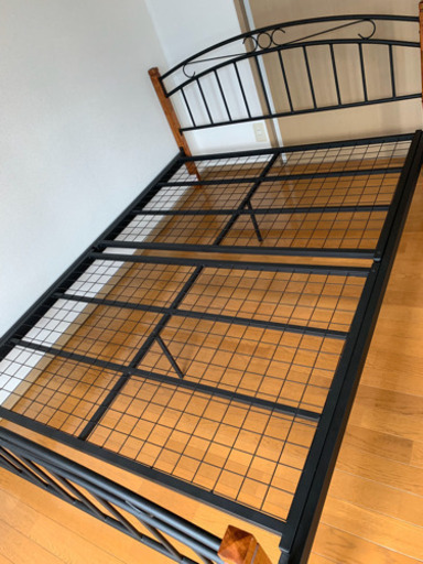 ダブルベットフレーム　すぐに取引出来る方