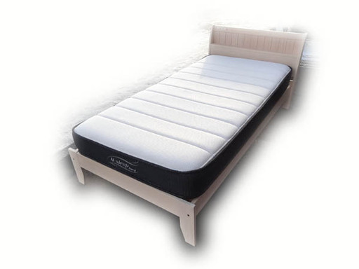 良品【ニトリ】シングル木製ベッドフレーム+マットレス /店頭引取りOK/札幌市白石区菊水