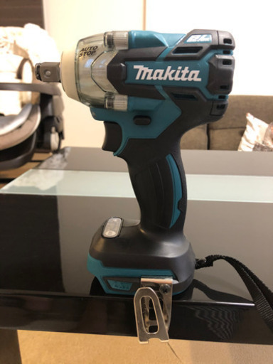 新品　マキタ　14.4V 充電式インパクトレンチ TW284D