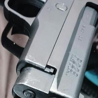 東京マルイ SIG P226 フェイクウッドグリップオリジナルブラスト塗装ブルーイングの画像