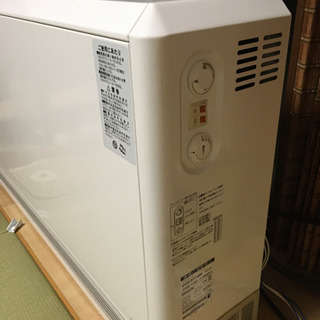 ☆栃木県宇都宮市より☆状態良好☆UNIDARE ユニデール 電気蓄熱暖房器