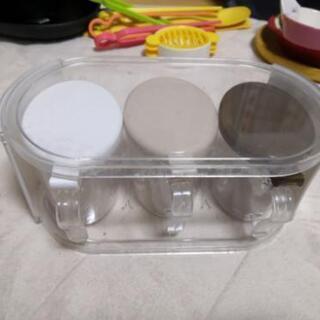 調味料入れ