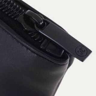 非常に入手困難‼️【非売品 CHANEL バック兼ポーチ】正規品の画像