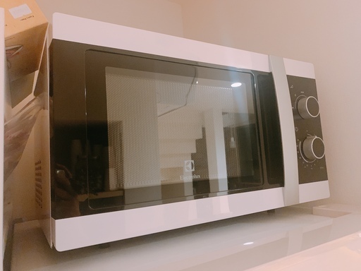 美品！単機能電子レンジ EMM2300JW6[60Hz]